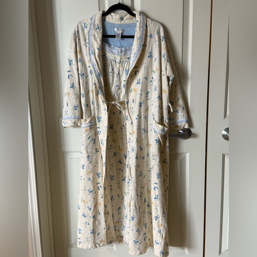 Aria Floral Nightgown & Robe Set | Vintage Cottagecore Sleepwear | No Belt